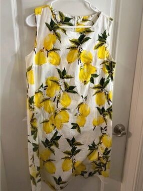 Sleeveless White Midi Dress with Yellow Lemon Print